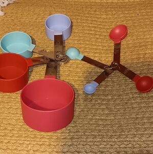 Colorful Measuring Cup And Spoon Set